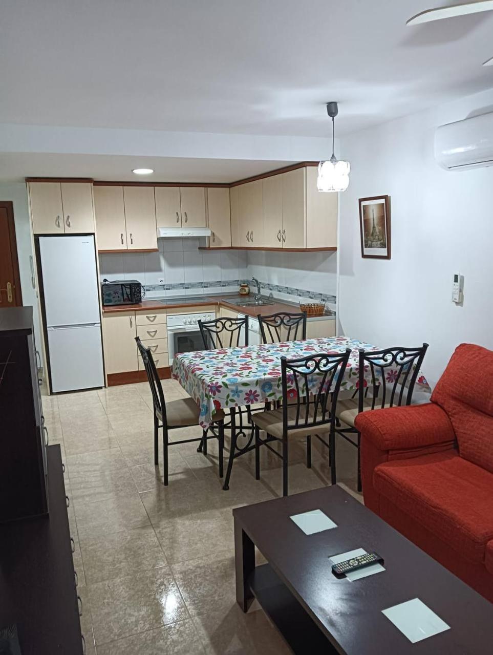 Apartamento Junto A La Playa 카로보네라스 외부 사진