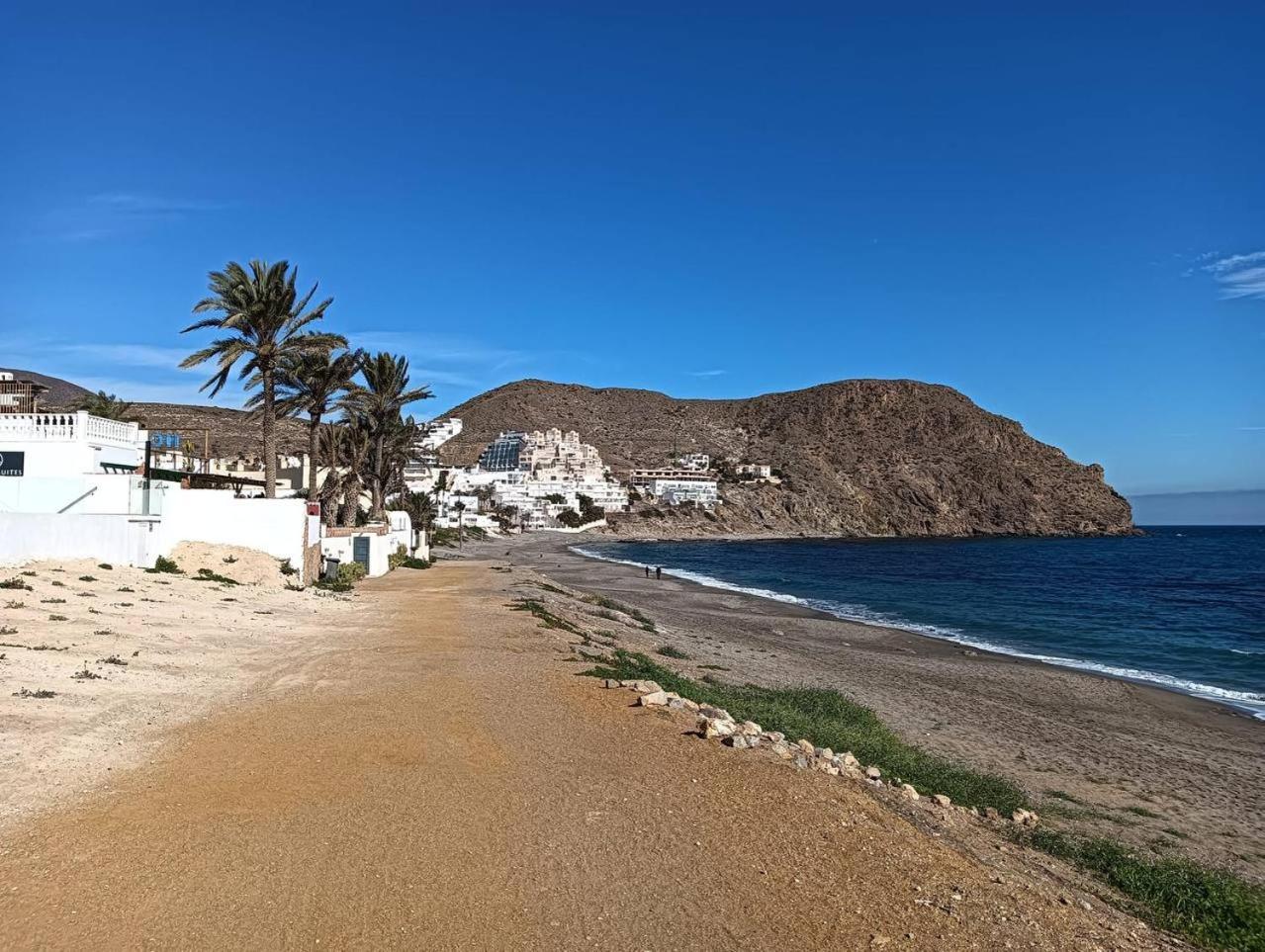 Apartamento Junto A La Playa 카로보네라스 외부 사진