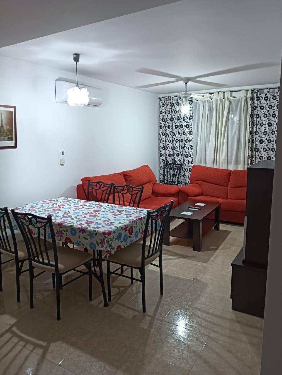 Apartamento Junto A La Playa 카로보네라스 외부 사진